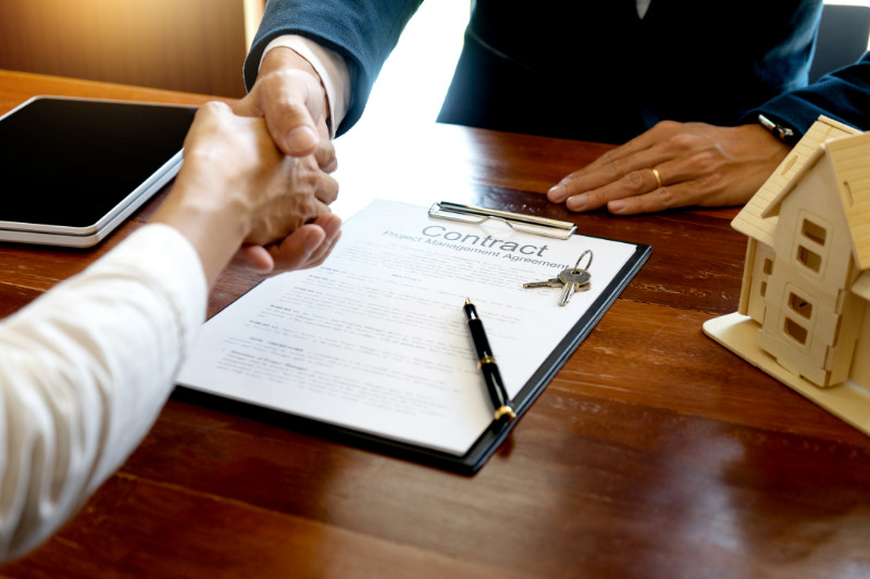 Business man and client agreement