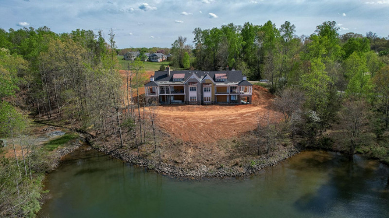 Smith Mountain Lake real estate