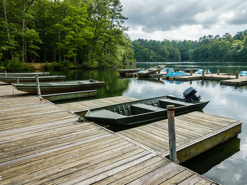 Lake boat port