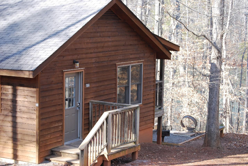 Smith Mountain Lake cabin